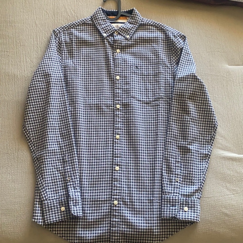 Penguin Button down shirt size S